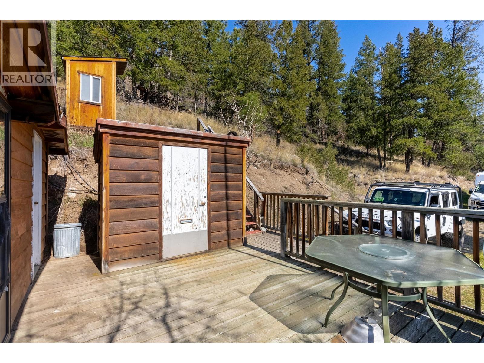2631 Loon Lake Road, Loon Lake