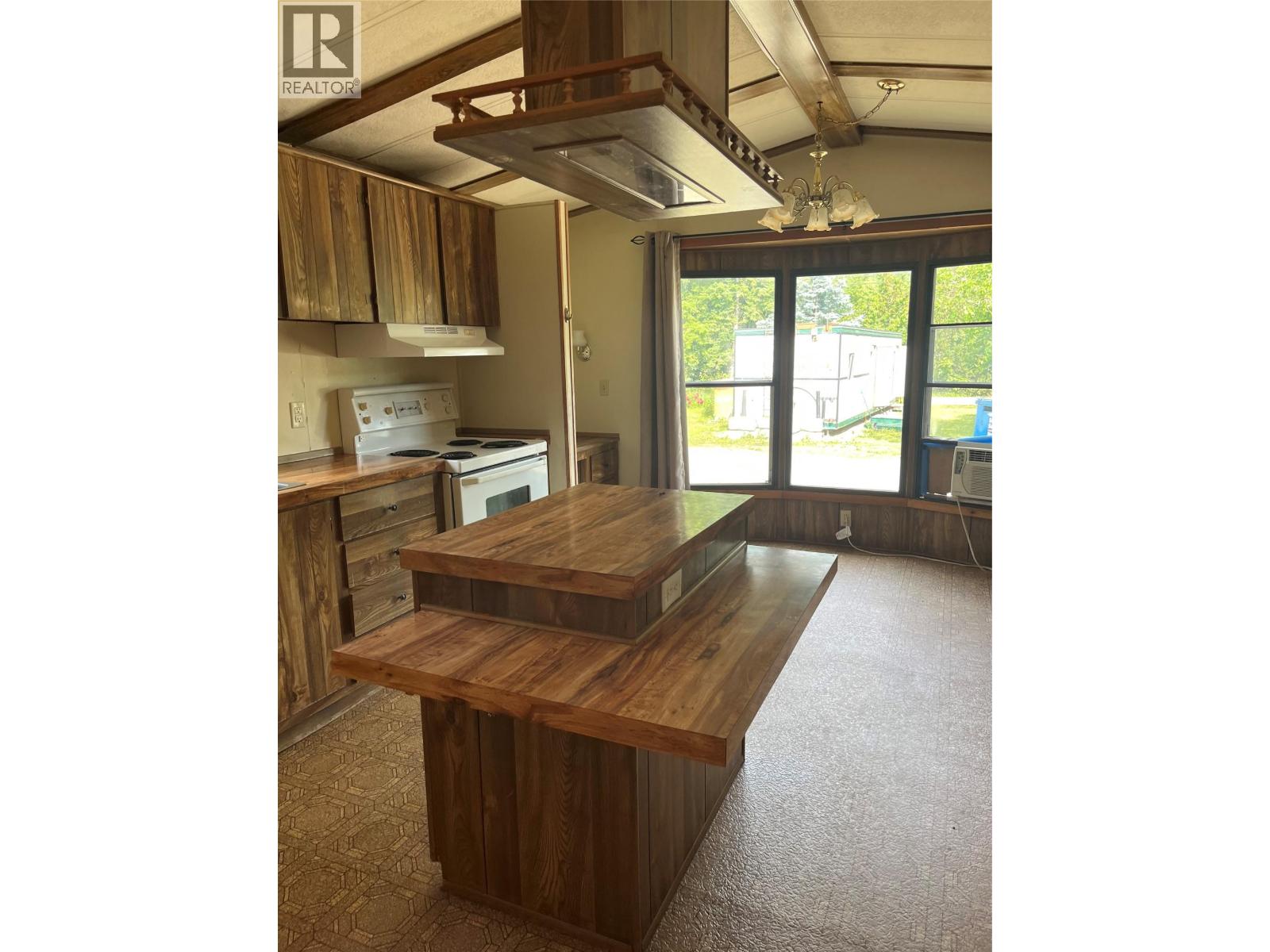 4232 Eldon Frontage Road Unit# 2, Tappen