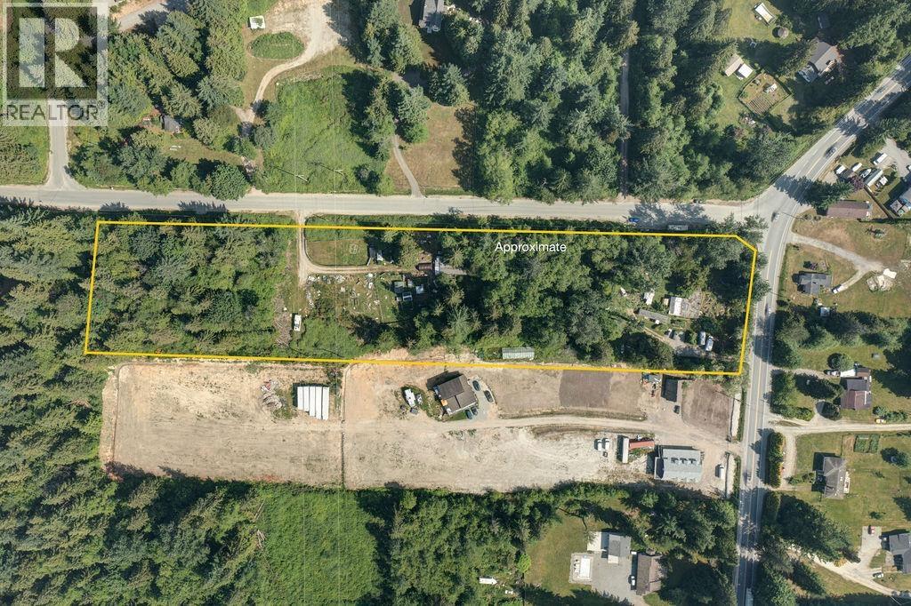 947 NORTH ROAD, Gibsons