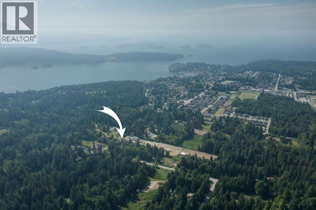 947 NORTH ROAD, Gibsons