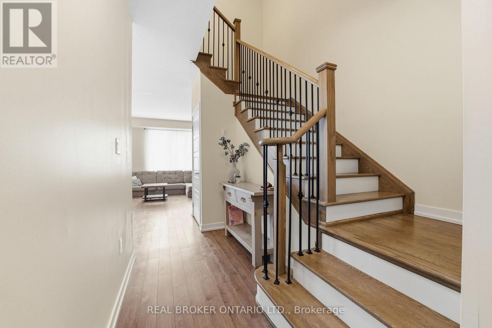 10 OWL LANE - Photo 4 of 25, Haldimand, Ontario