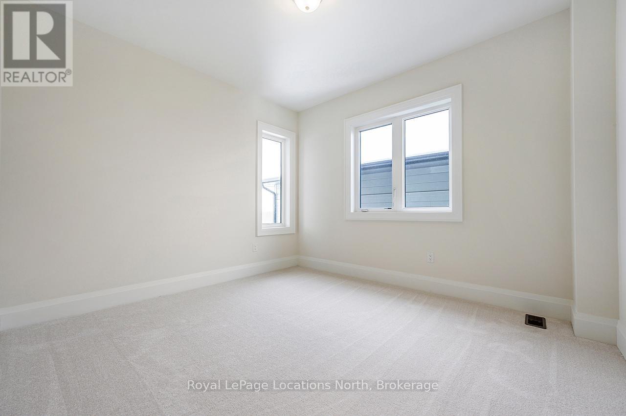 113 CLEMENT LANE - 28
