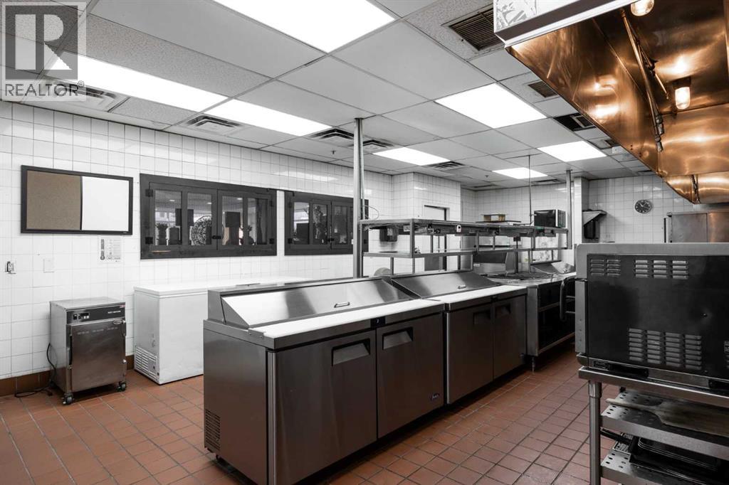 8200 Franklin Avenue, Fort McMurray