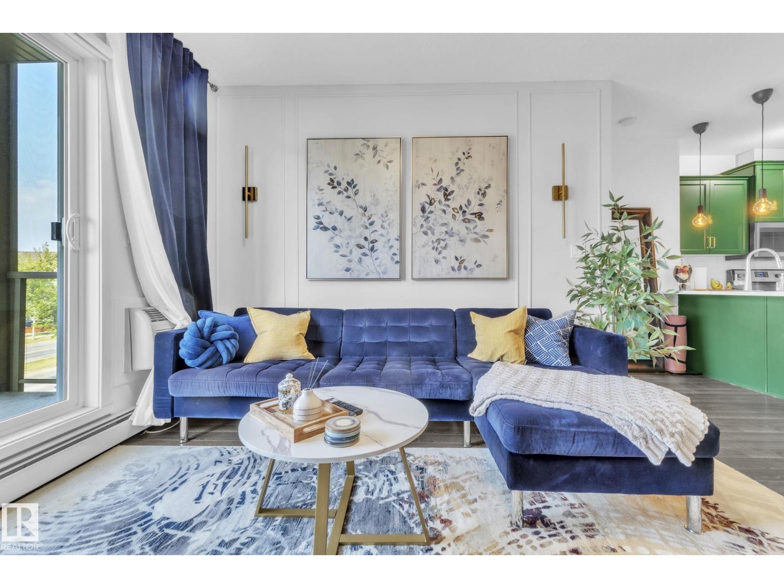 #203 812 WELSH DR SW - Photo 2 of 35, Edmonton, Alberta