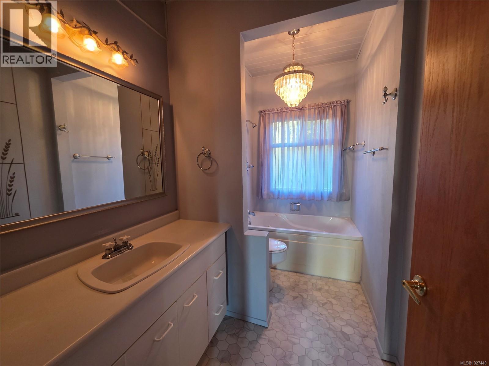 3503 16th Ave, Port Alberni