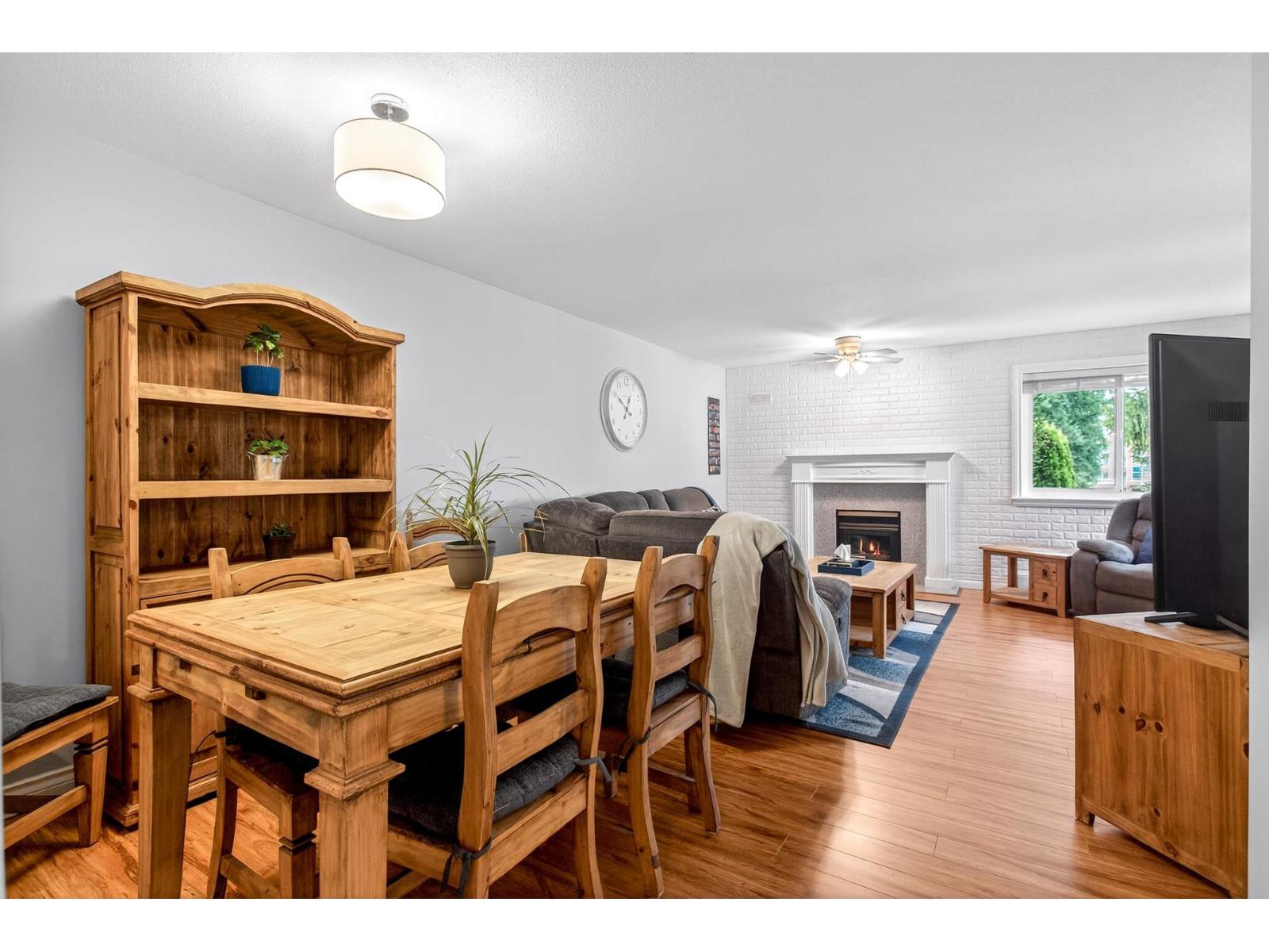 307 33675 MARSHALL ROAD - Photo 3 of 40, Abbotsford, British Columbia