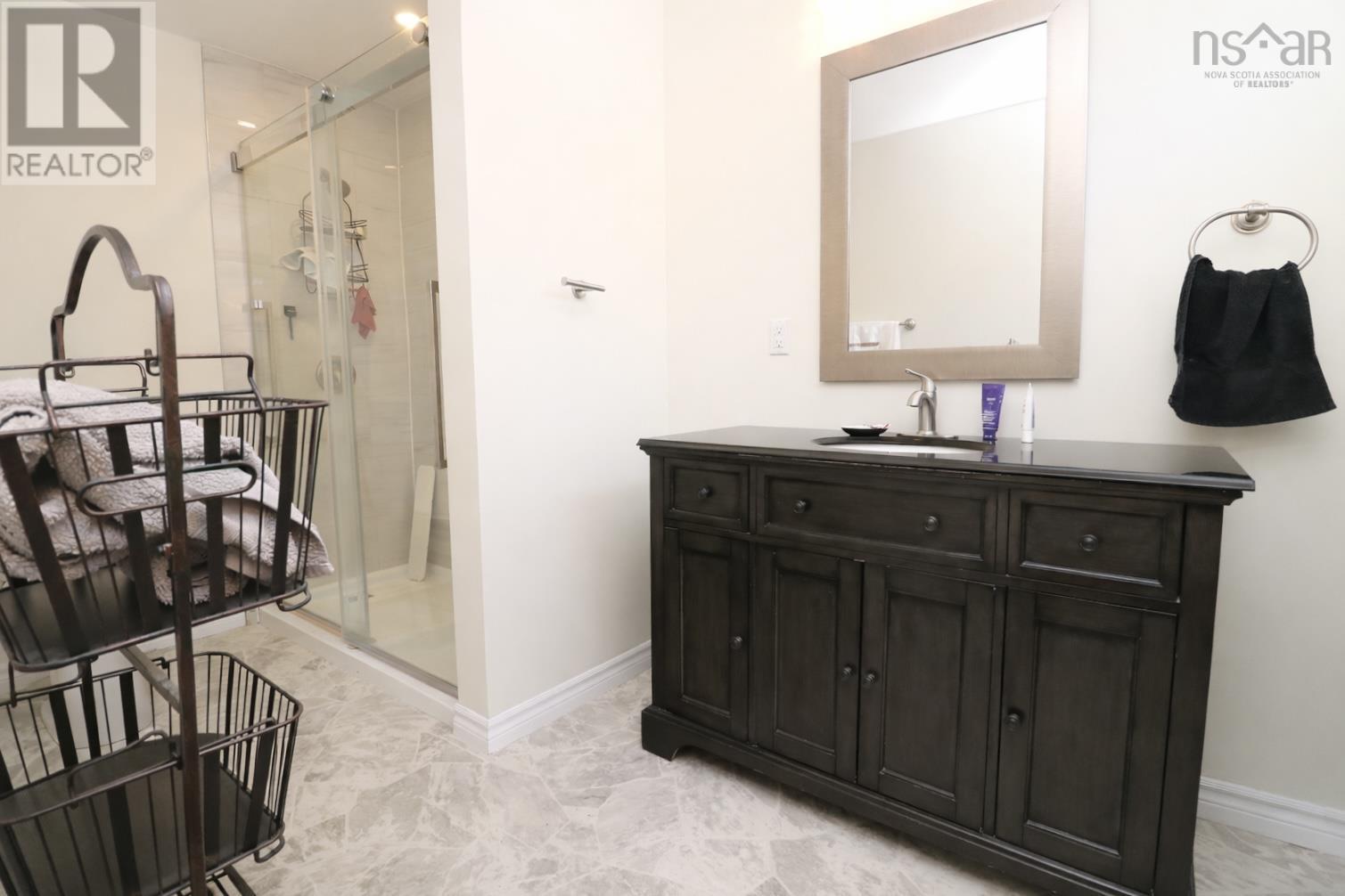 Property 14 of 27 of 132 Nictaux Drive