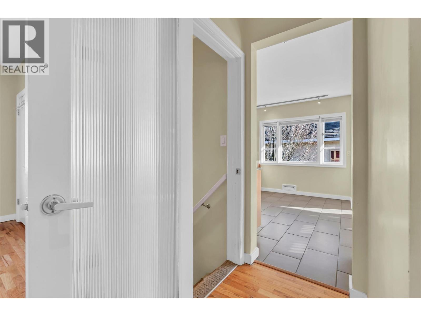 566 Van Horne Street, Penticton