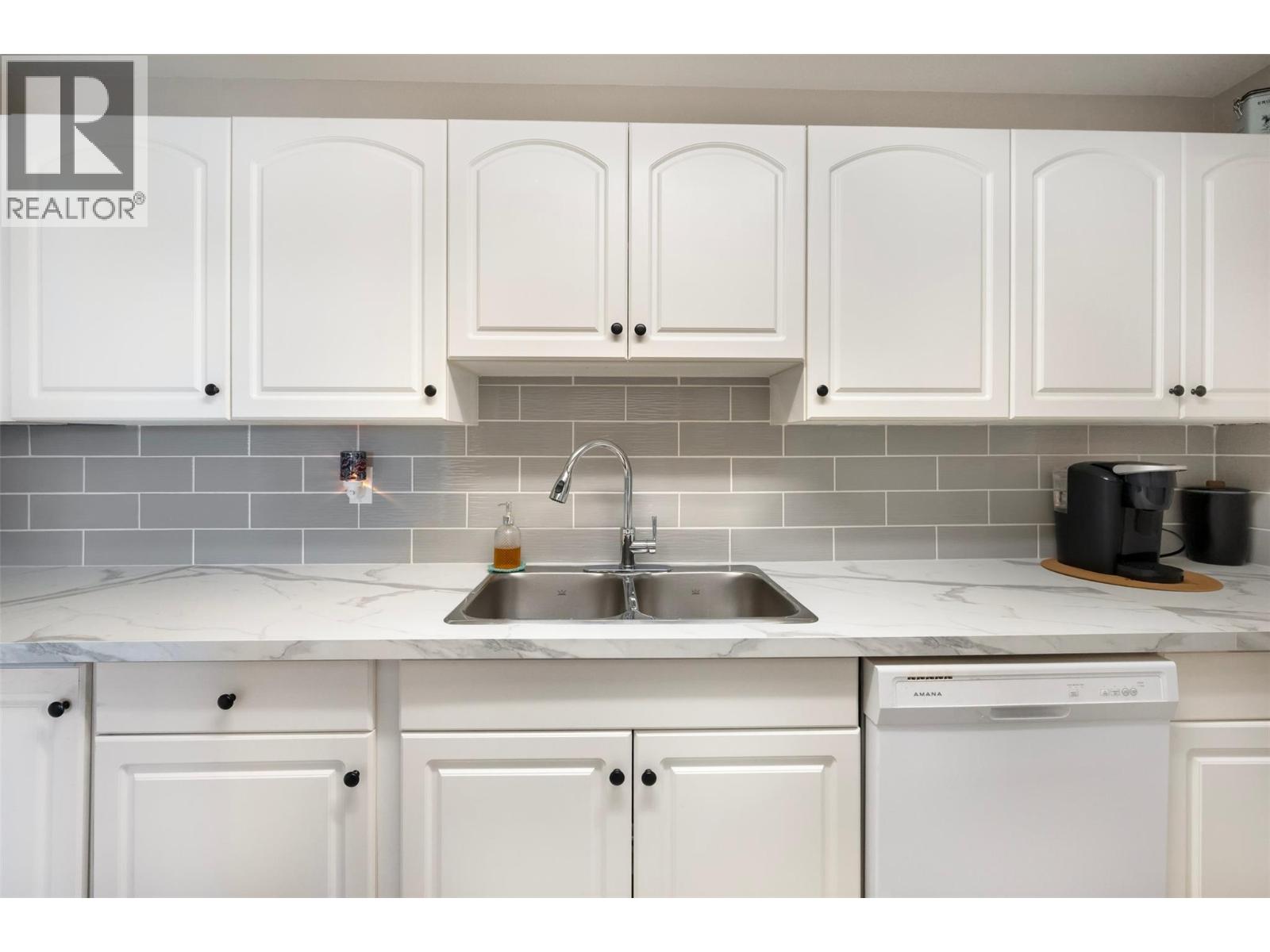 2401 South Main Street Unit# 405, Penticton