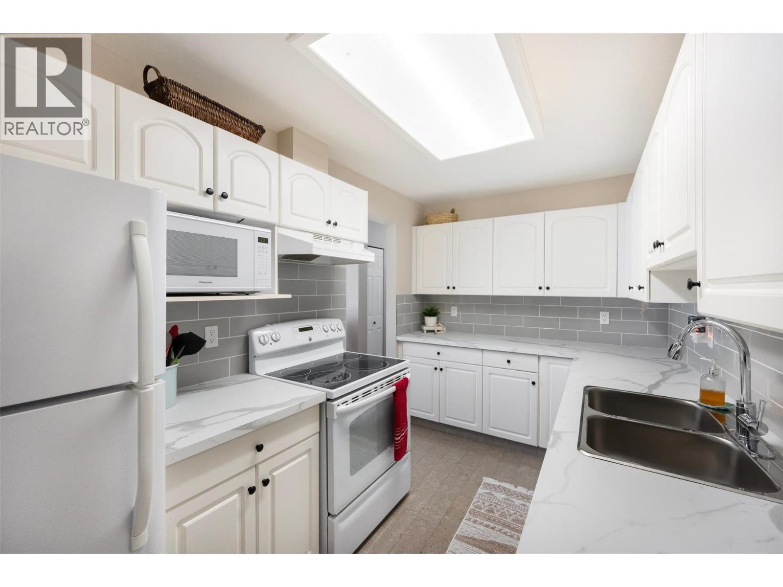 2401 South Main Street Unit# 405, Penticton