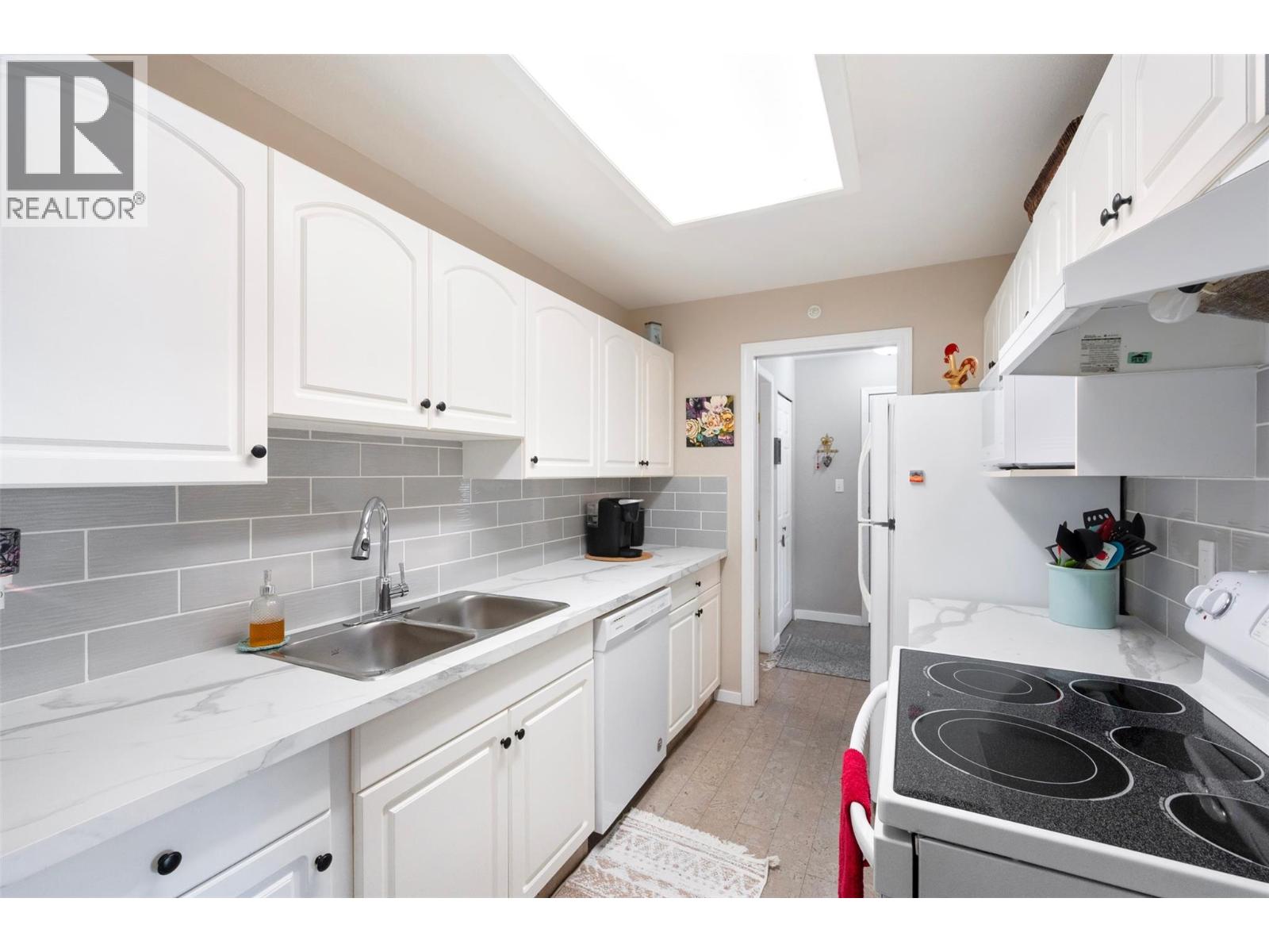 2401 South Main Street Unit# 405, Penticton