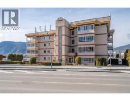 405 2401 South Main Street, Penticton