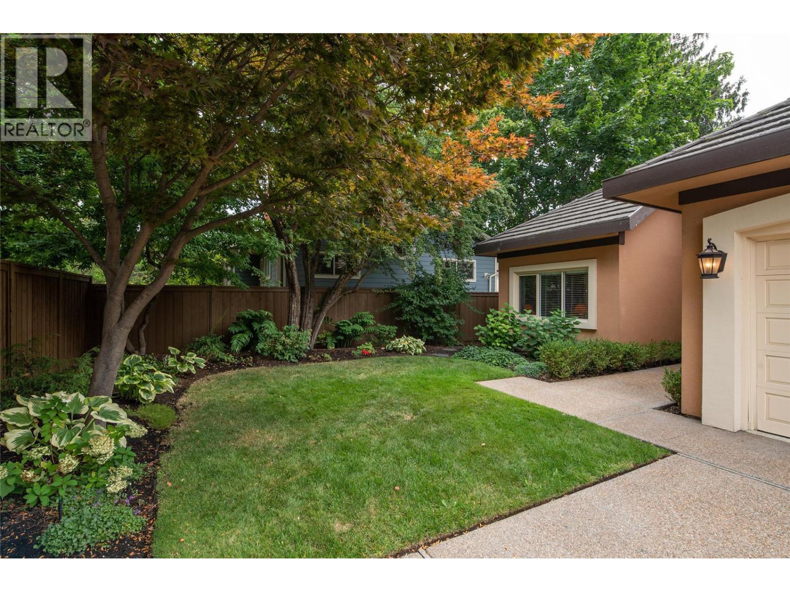 2368 Abbott Street Unit# 20, Kelowna