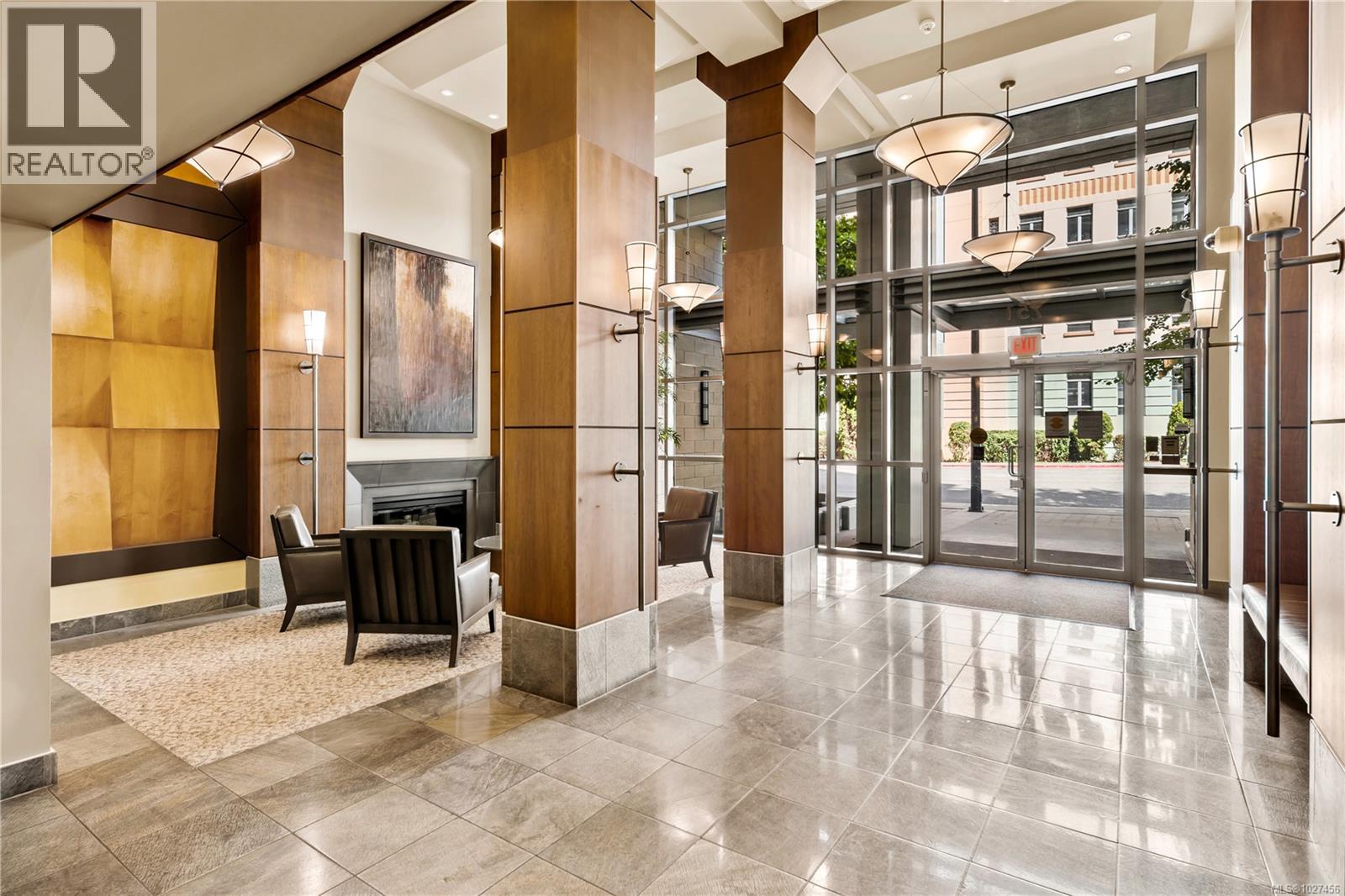 501 751 Fairfield Road, Victoria