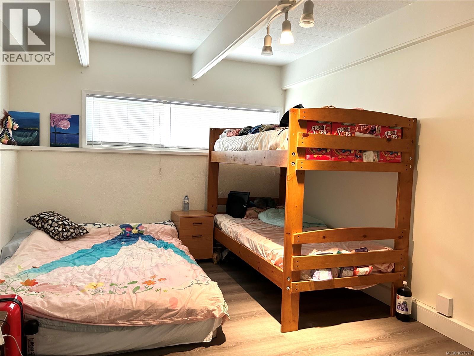 409 Arbutus Ave W, Duncan