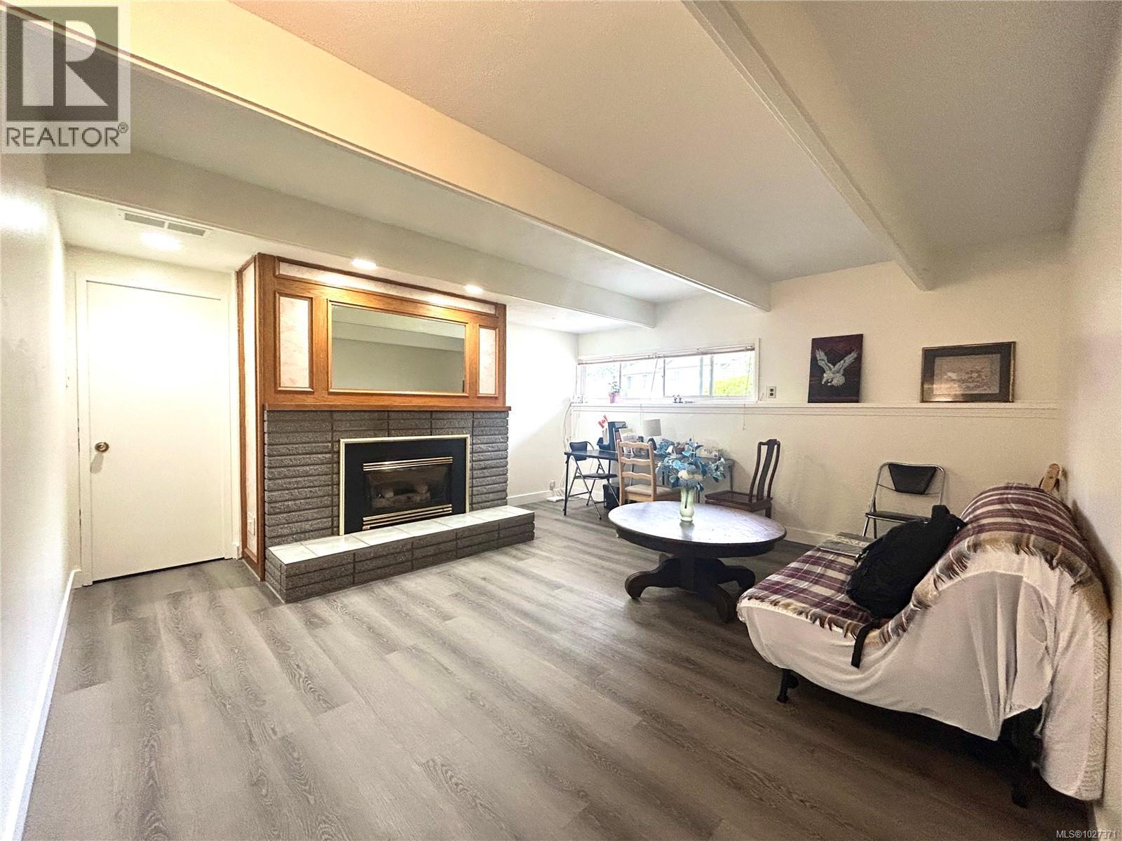 409 Arbutus Ave W, Duncan