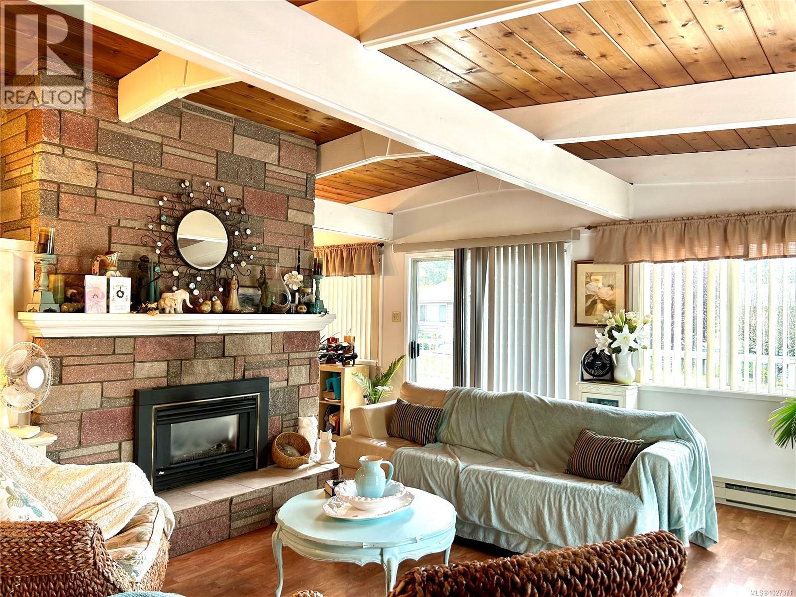 409 Arbutus Ave W, Duncan