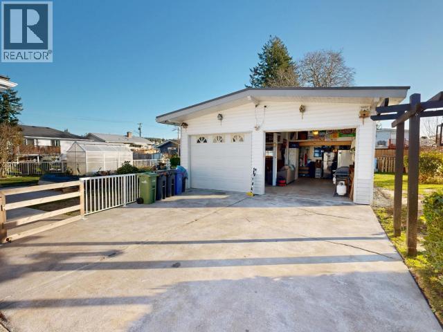 6978 BUTEDALE STREET, Powell River