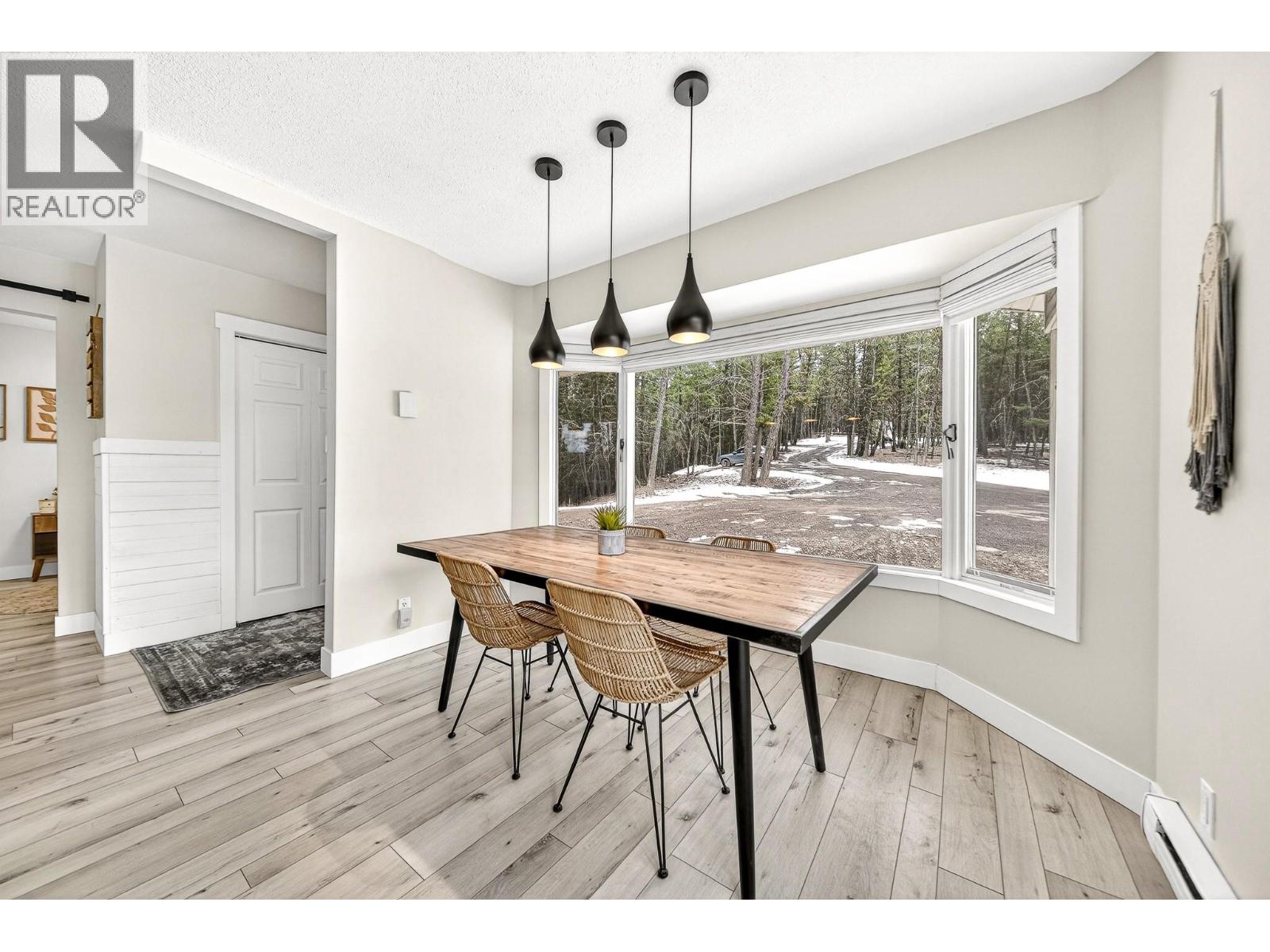 1668 Tranquility Road, Baynes Lake