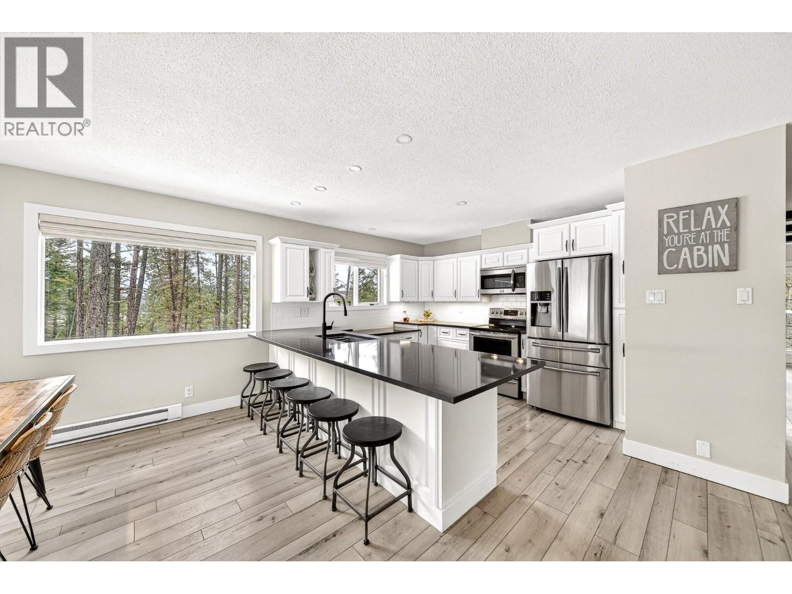 1668 Tranquility Road, Baynes Lake