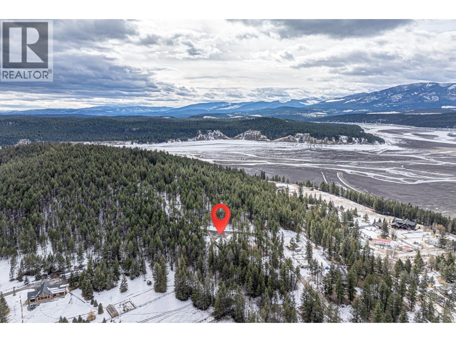 1668 Tranquility Road, Baynes Lake