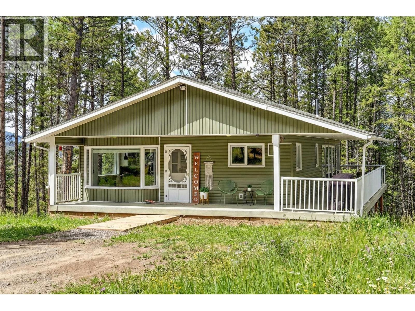 1668 Tranquility Road, Baynes Lake