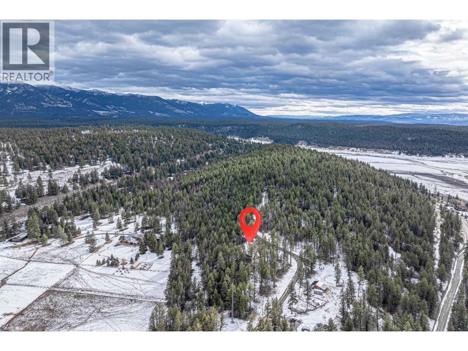 1668 Tranquility Road, Baynes Lake