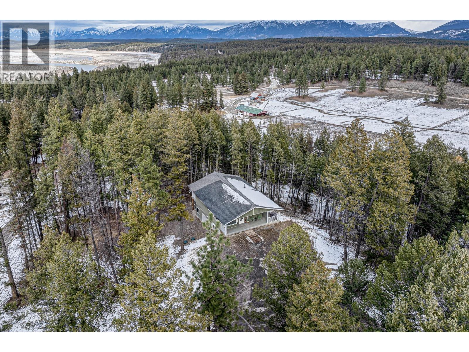 1668 Tranquility Road, Baynes Lake
