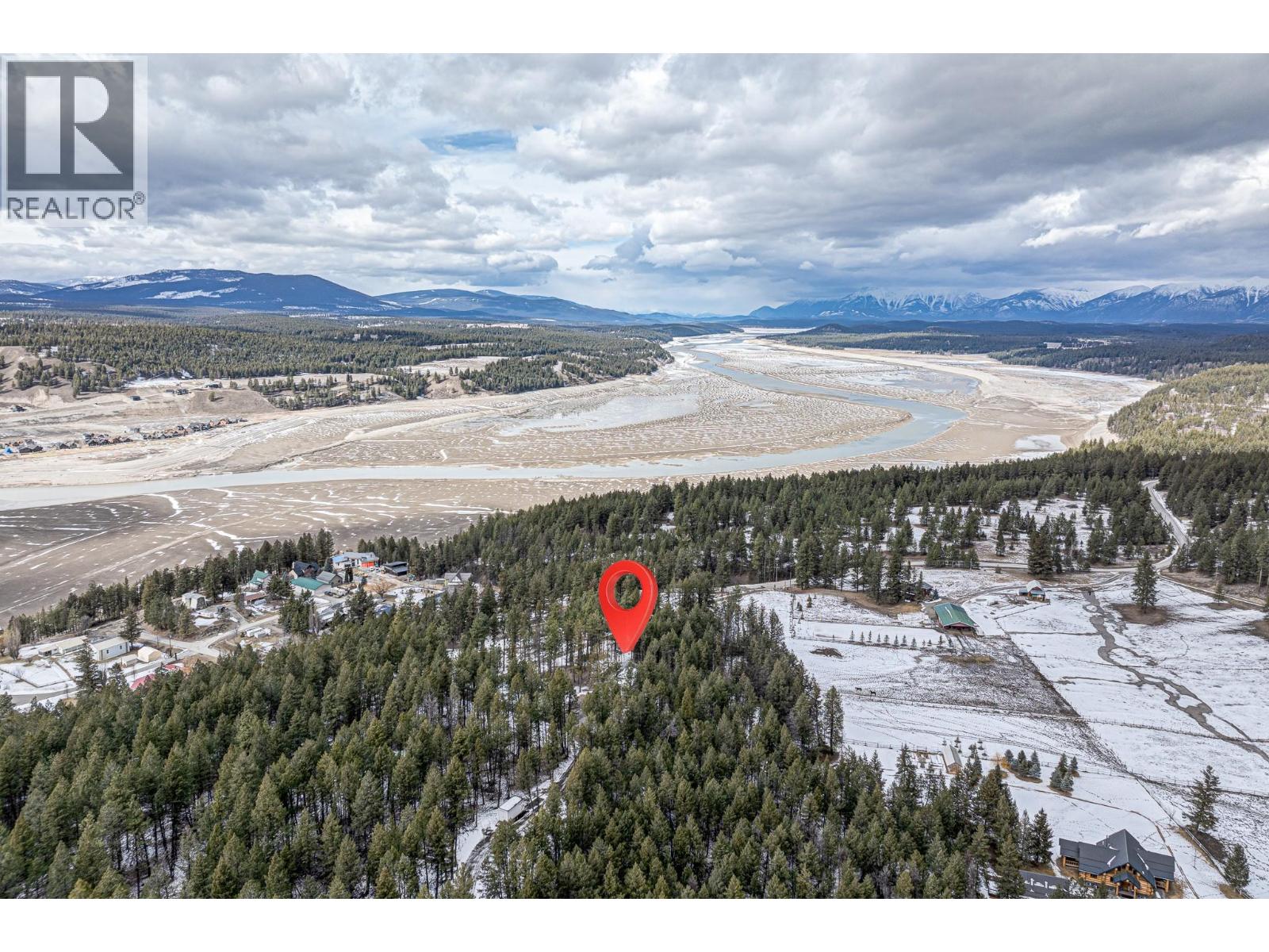 1668 Tranquility Road, Baynes Lake