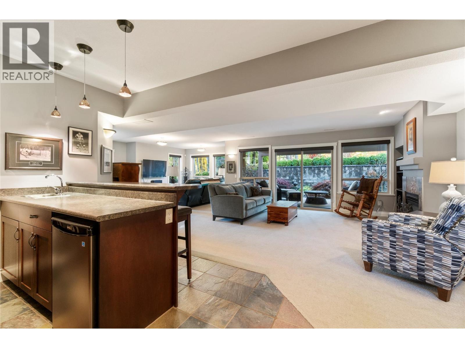 2706 Golf Course Drive, Blind Bay