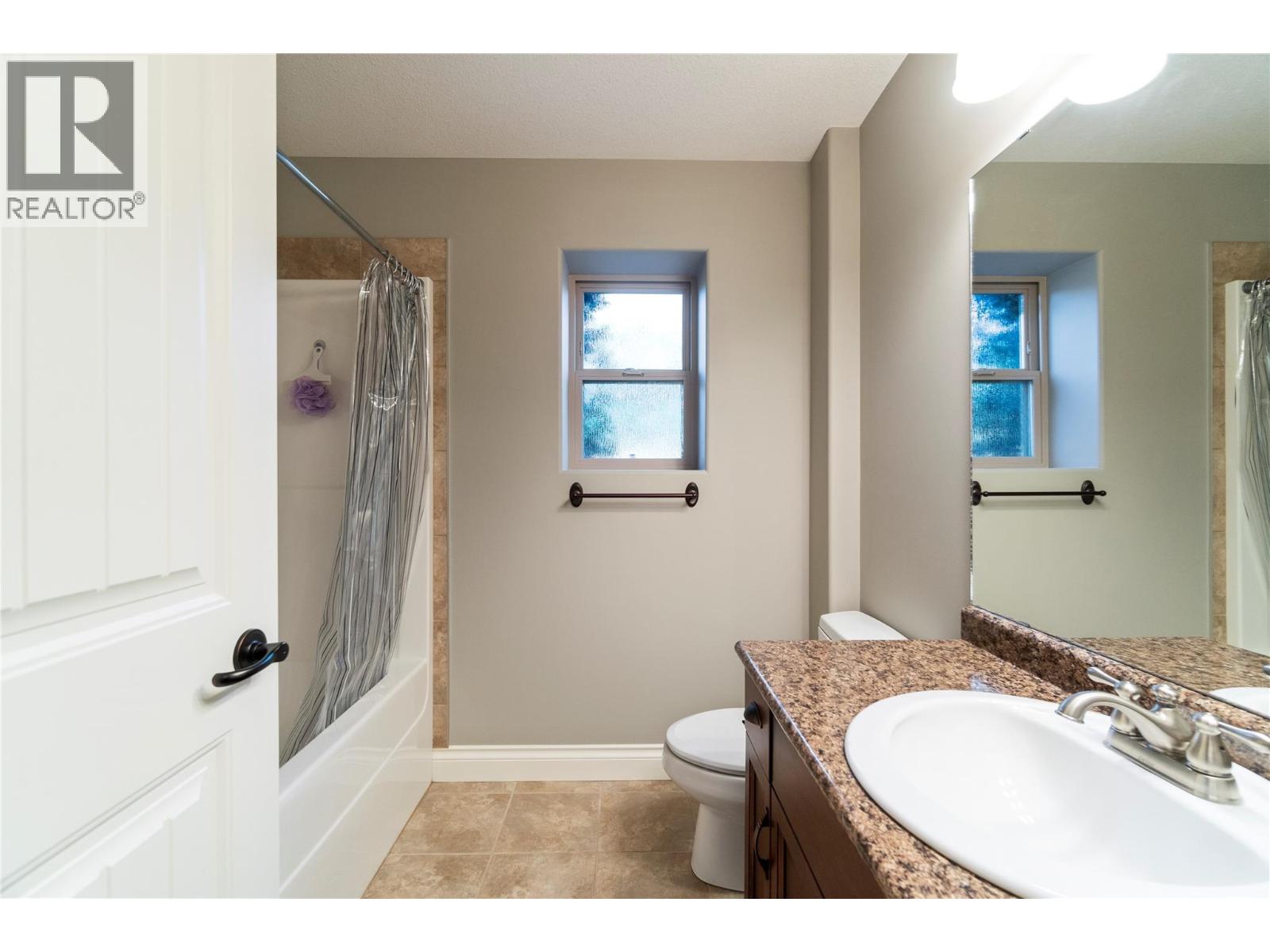 2706 Golf Course Drive, Blind Bay