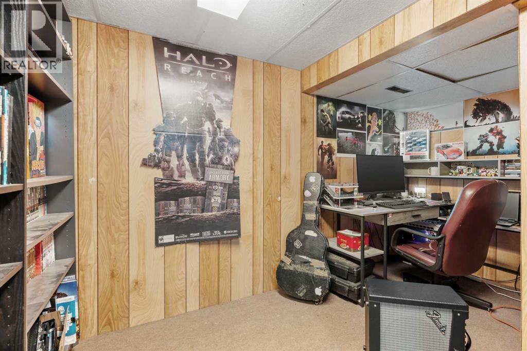 Single Family House Bungalow for Sale in   Avenue Tuxedo Park Calgary 