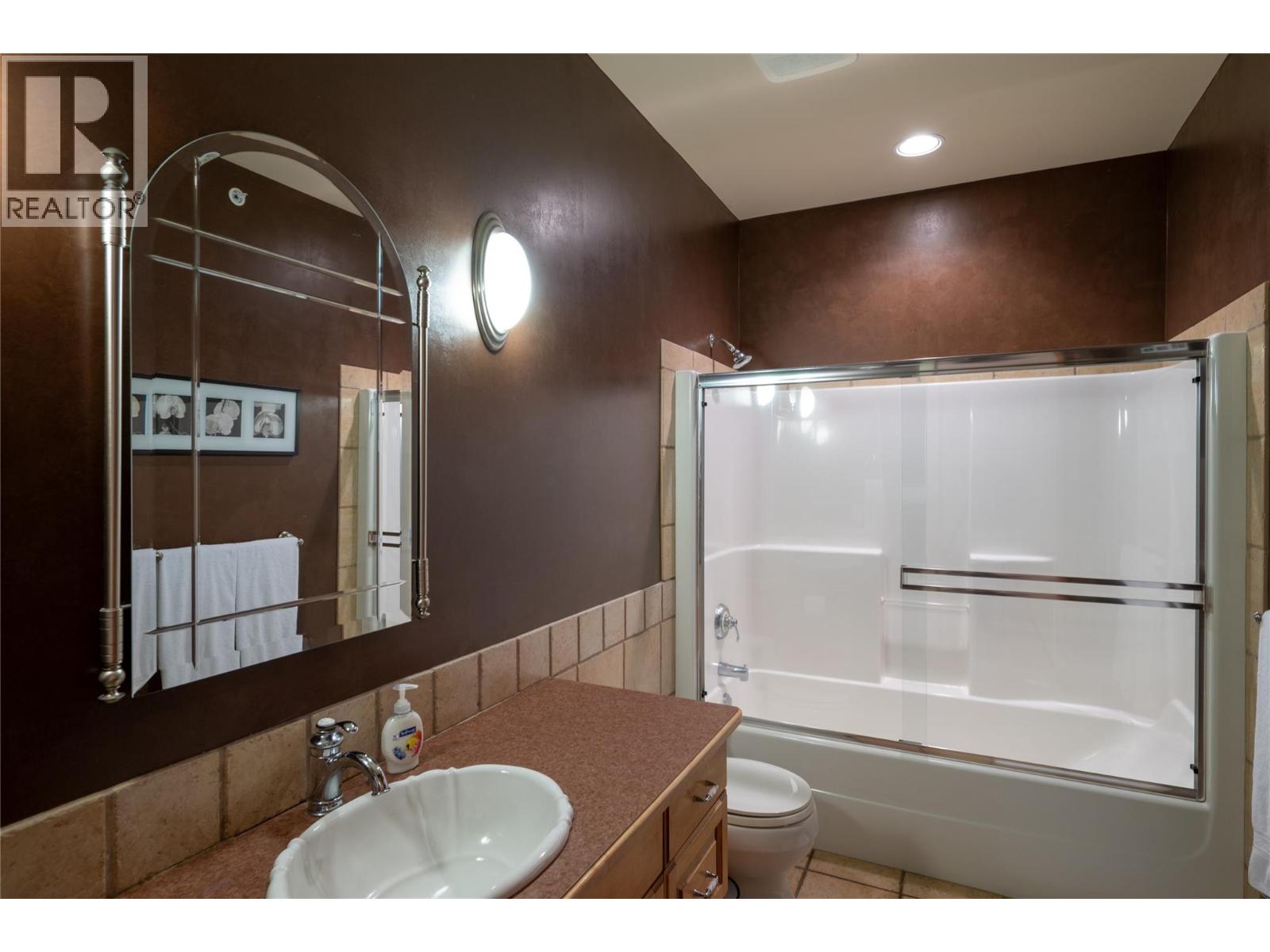 585 Coyote Drive, Kamloops