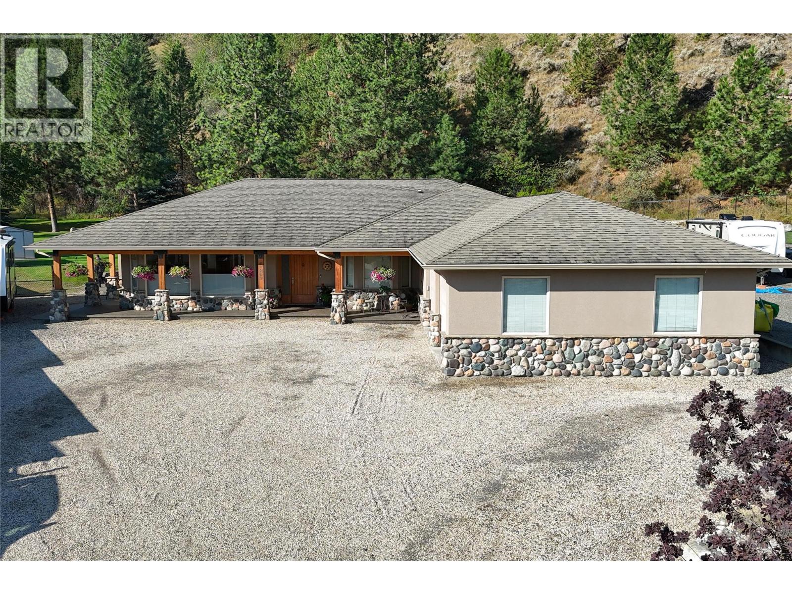 585 Coyote Drive, Kamloops