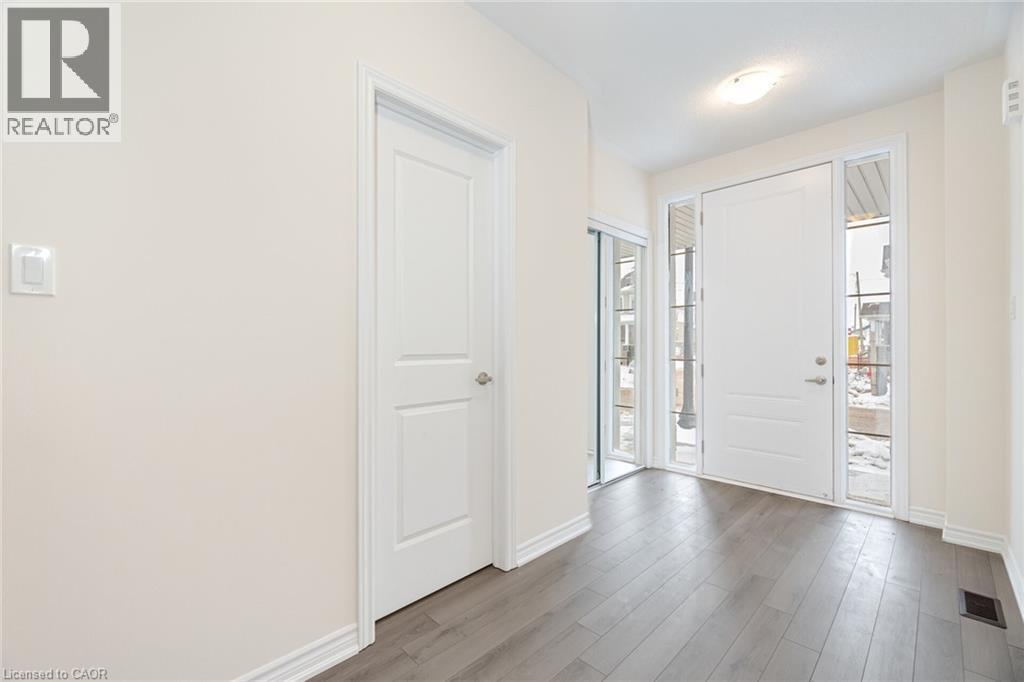 109 MOLOZZI STREET - 36