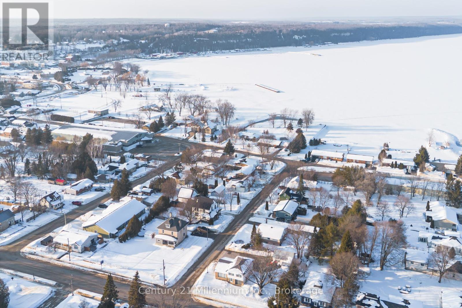 537 GEORGE STREET - Photo 4 of 50, South Bruce Peninsula, Ontario