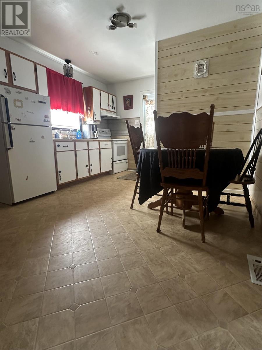 Property 14 of 24 of 19 Peck Street