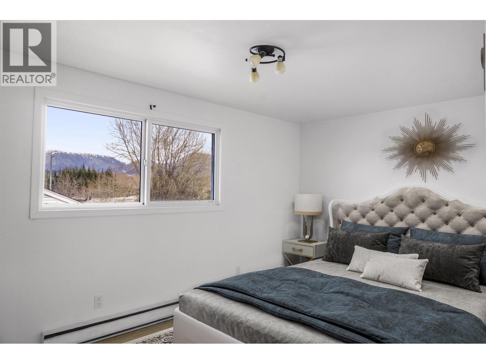 99 SWALLOW STREET, Kitimat