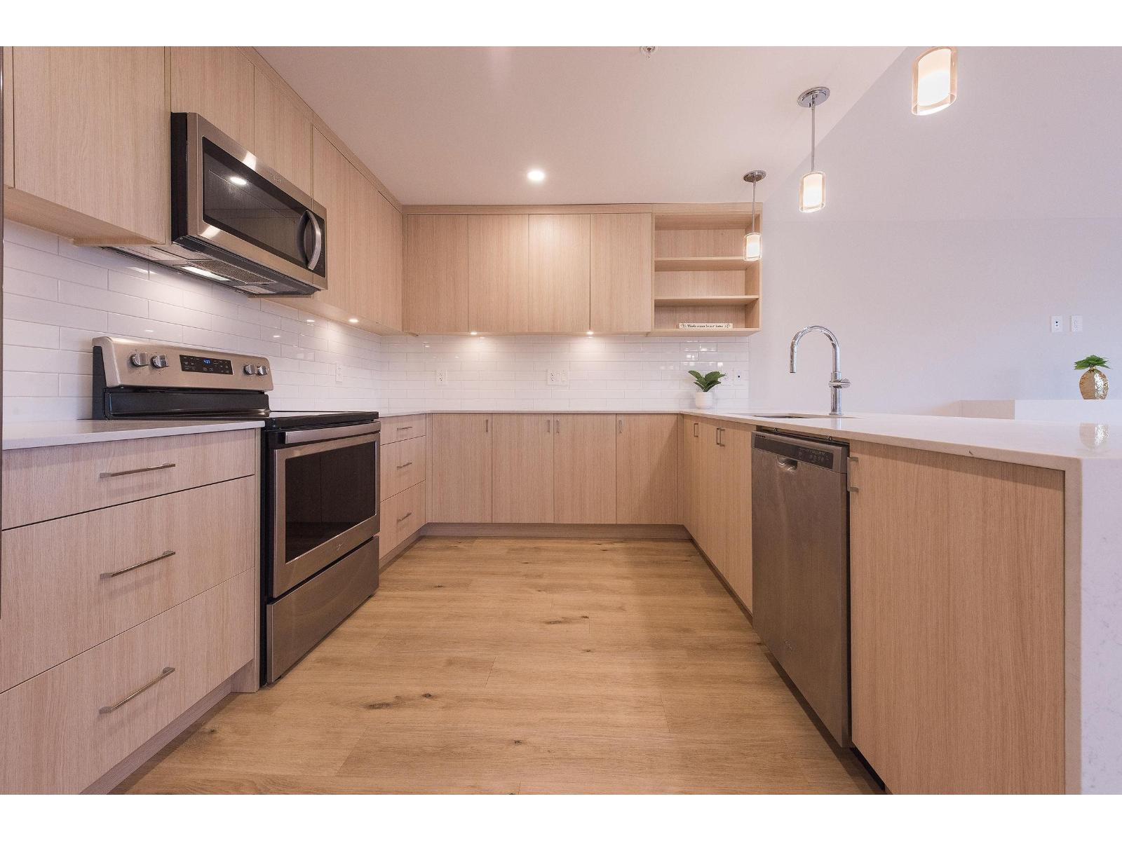 9 1928 WOODSIDE BOULEVARD, Mt Woodside, Agassiz