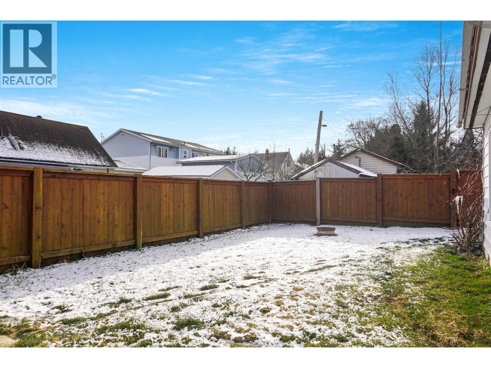 99 SWALLOW STREET, Kitimat