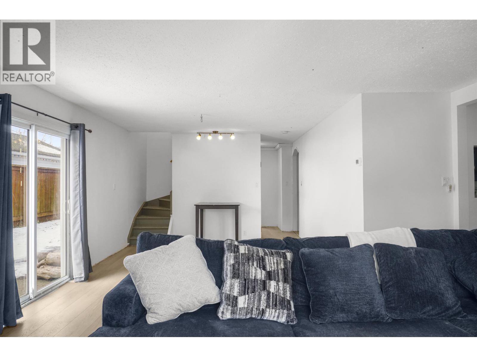 99 SWALLOW STREET, Kitimat