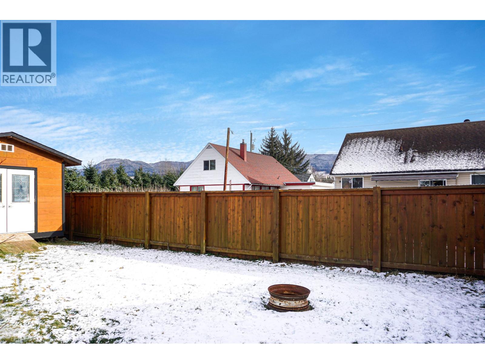 99 SWALLOW STREET, Kitimat