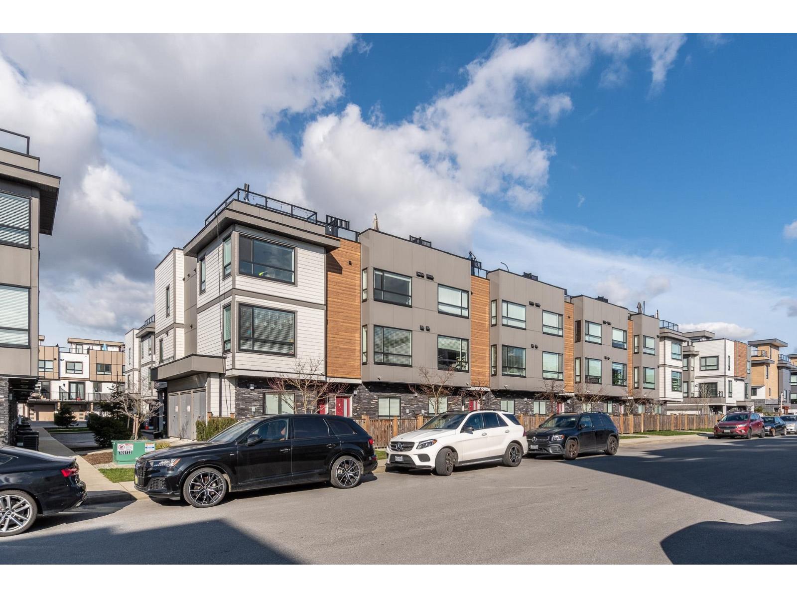 11 19631 55 A Avenue - photo 2