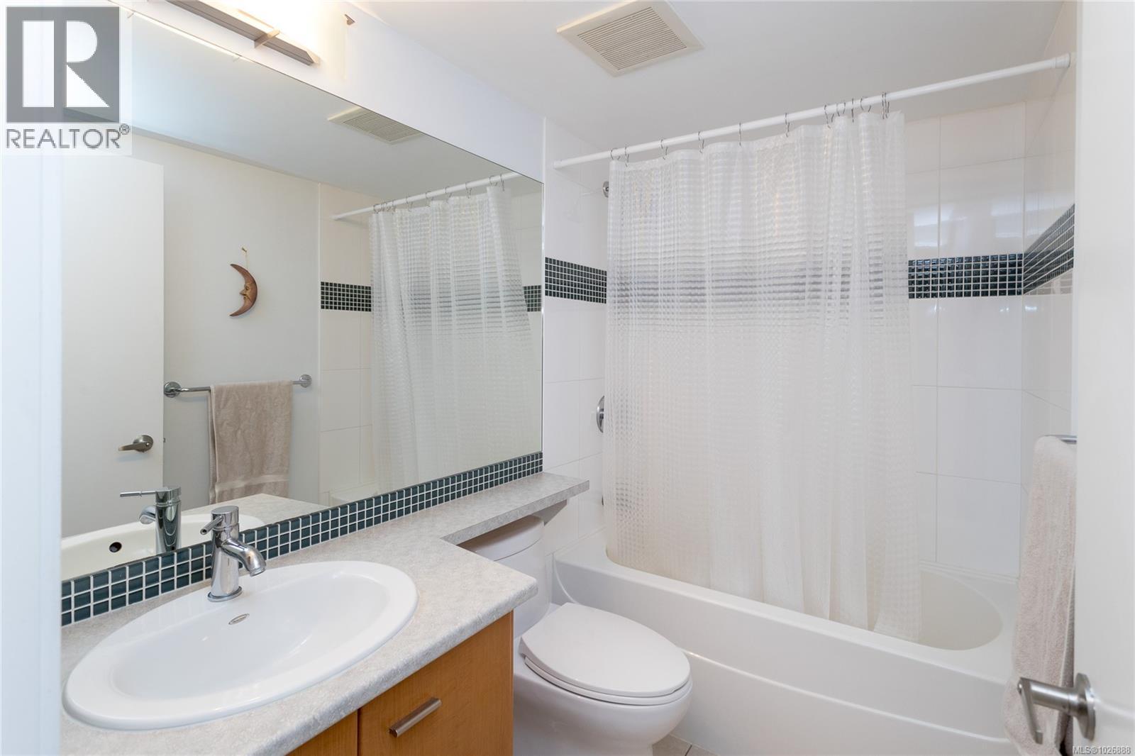 #1006 751 Fairfield Rd - 14