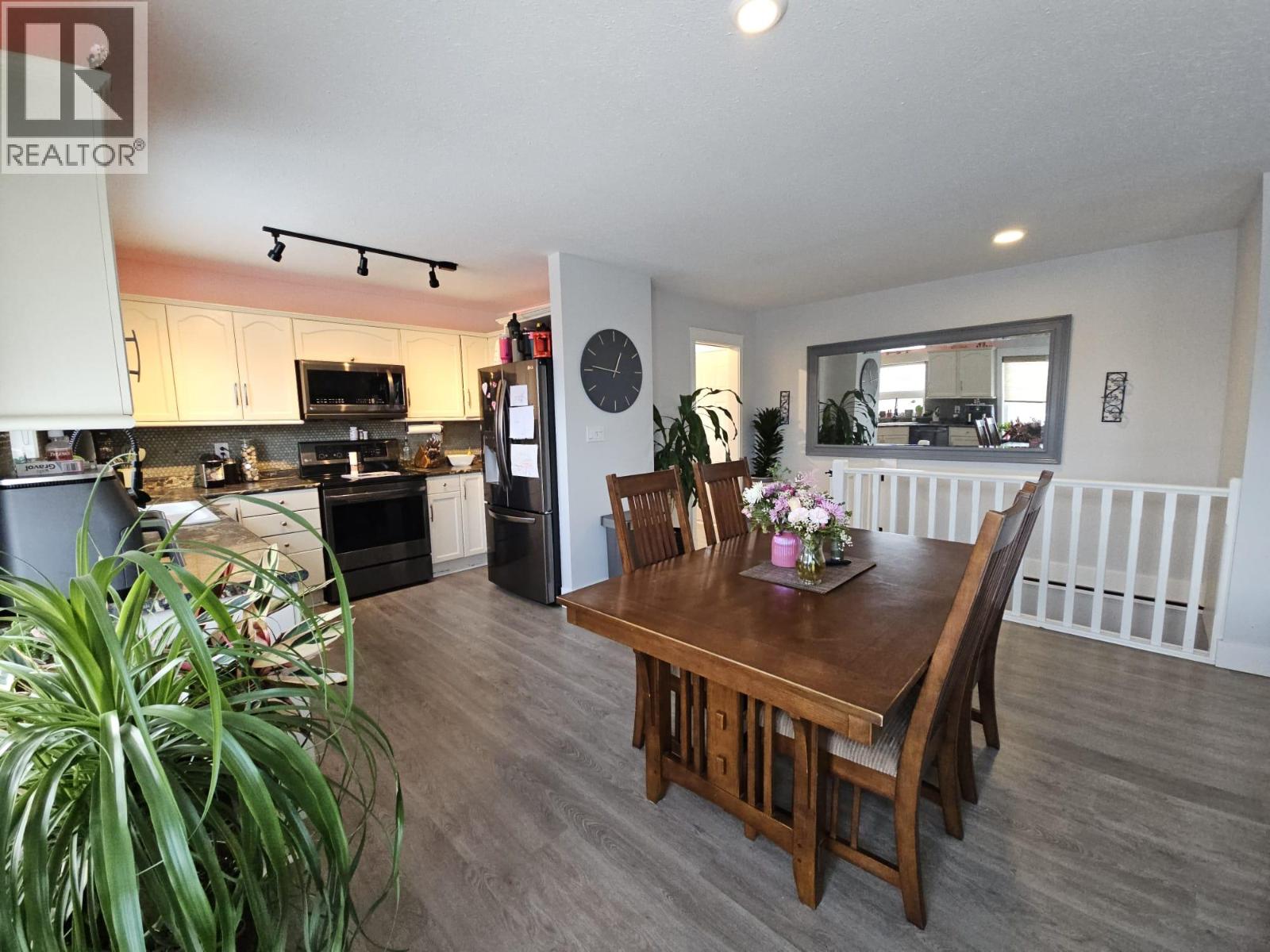 5153 45 Avenue NW, Chetwynd