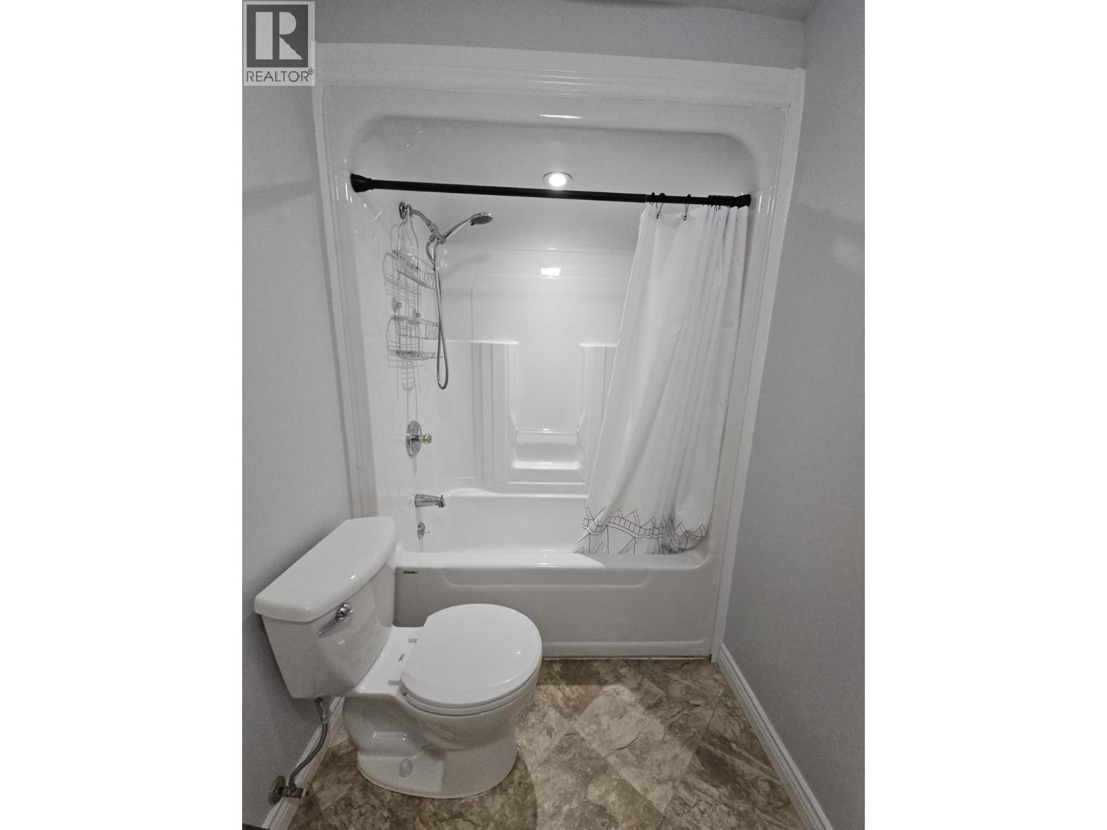 5153 45 Avenue NW, Chetwynd