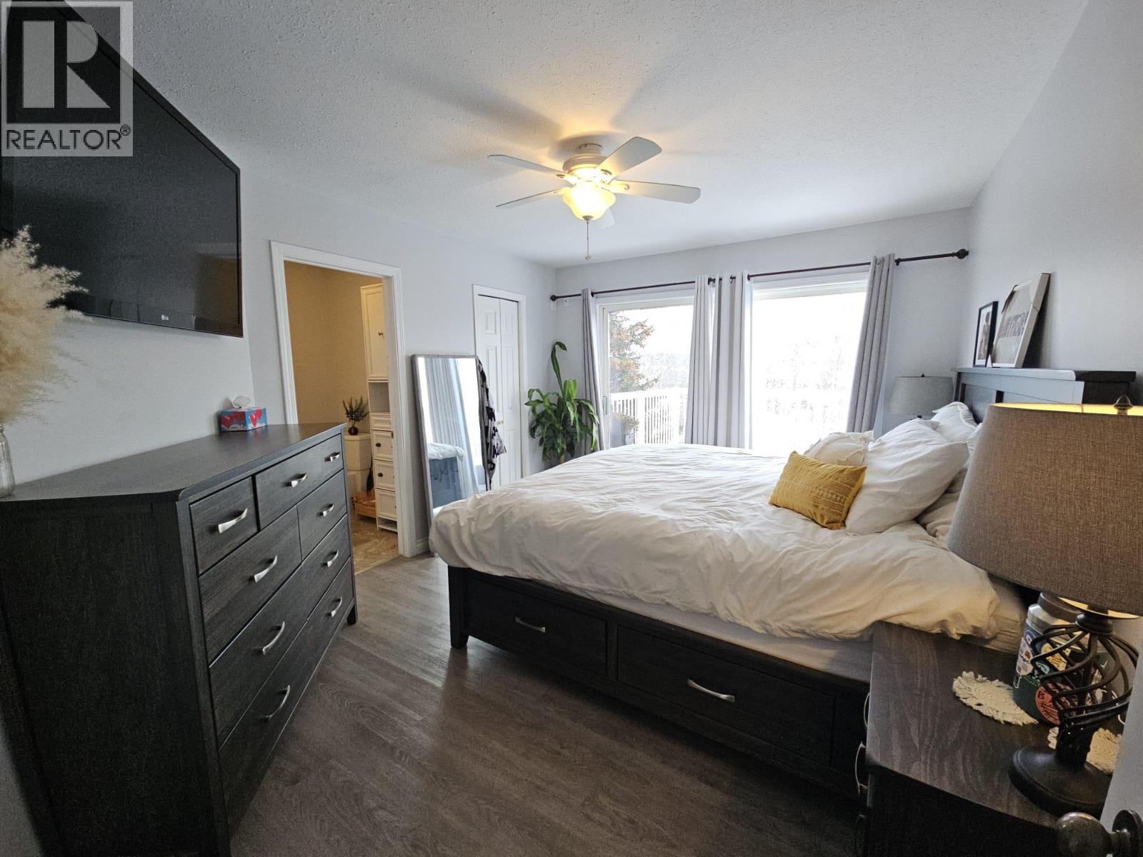 5153 45 Avenue NW, Chetwynd