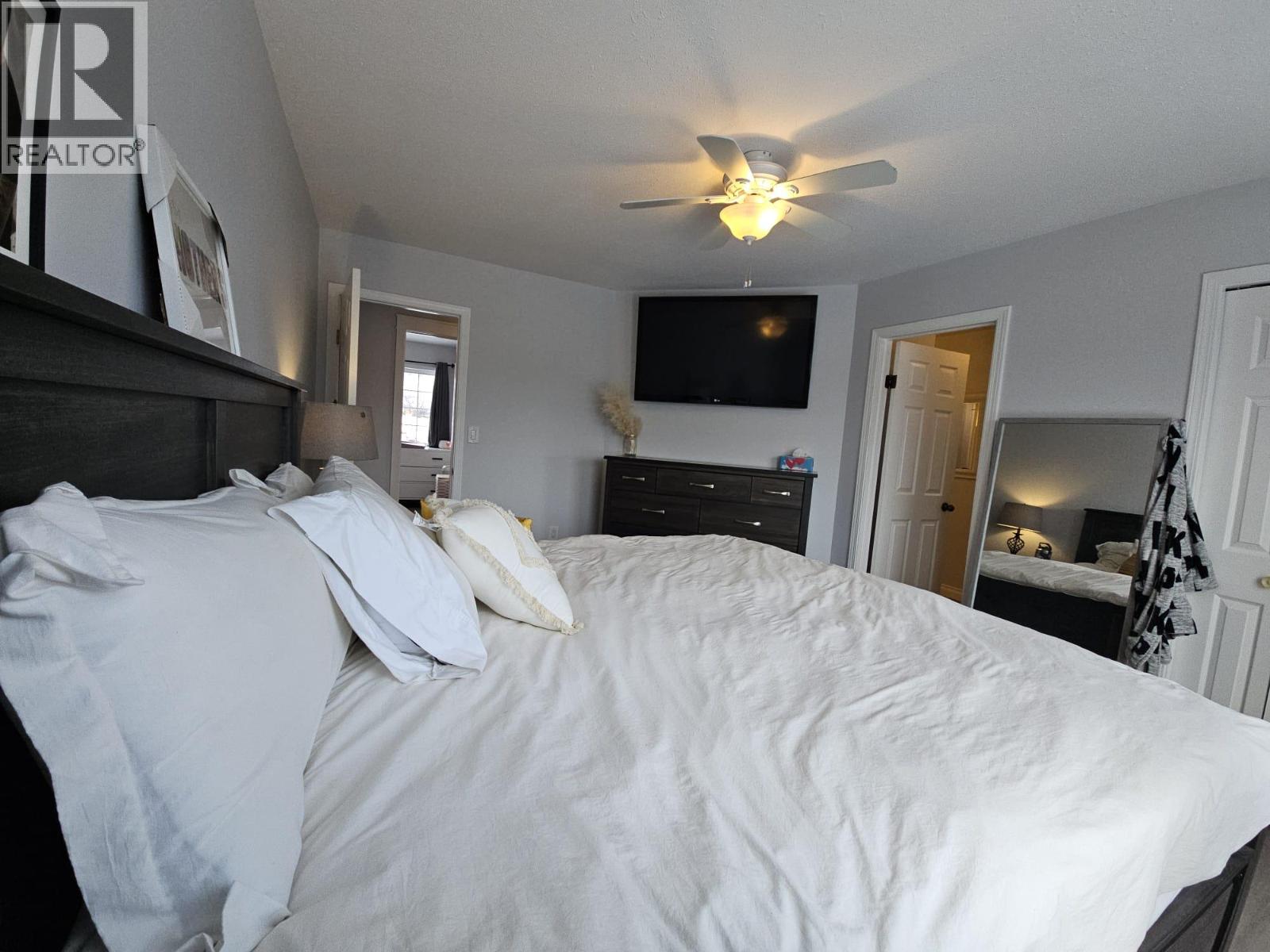 5153 45 Avenue NW, Chetwynd