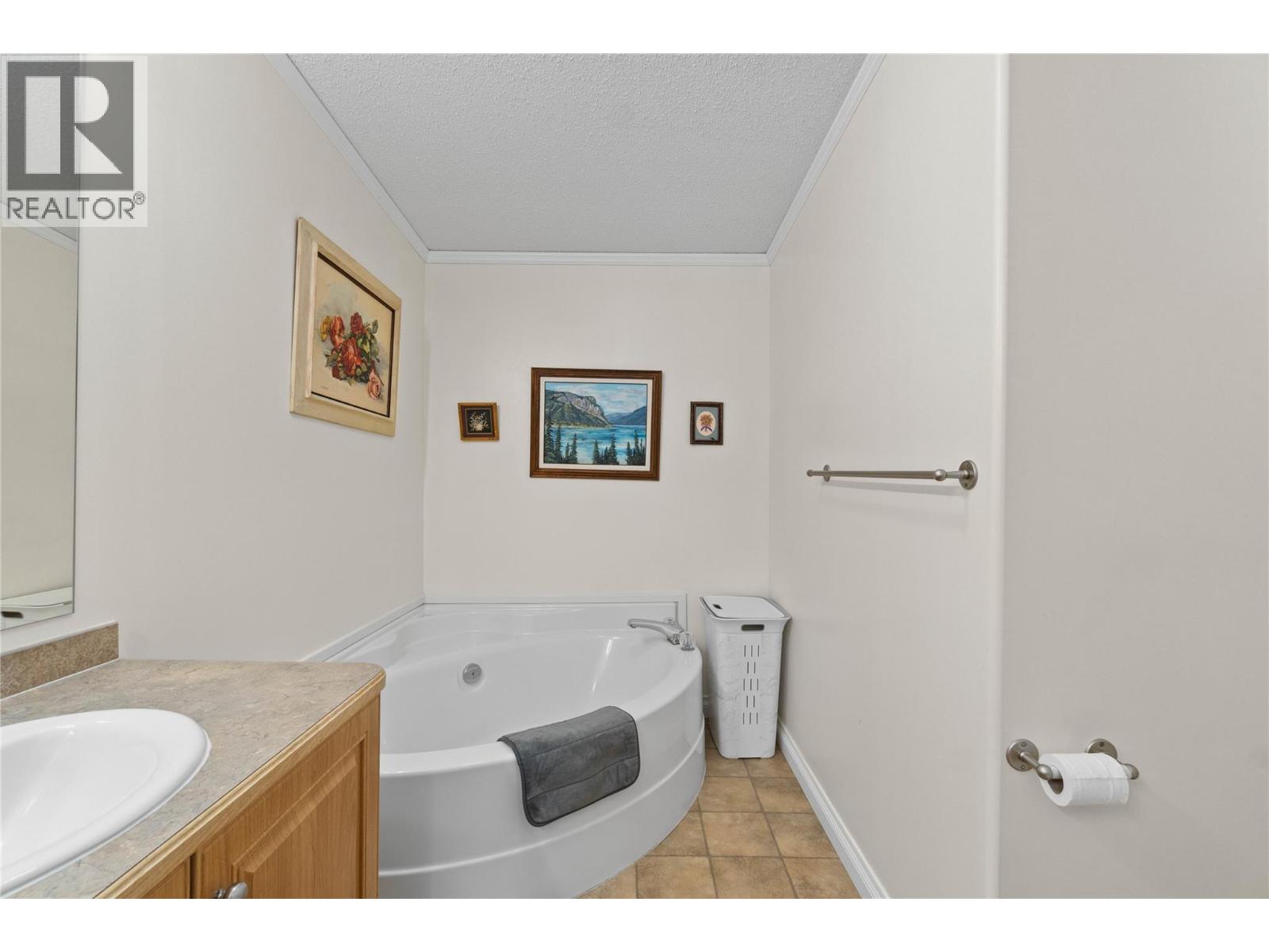 1885 Tappen Notch Hill Road Unit# 48, Tappen