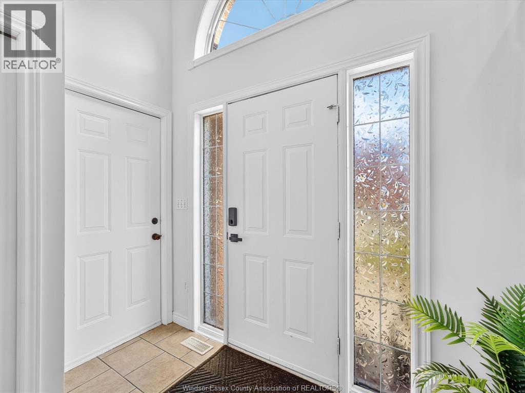 3859 CLARA AVENUE - Photo 3 of 30, Windsor, Ontario